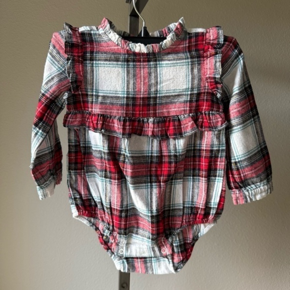 NWT Okie Dokie infant size 18 months flannel romper